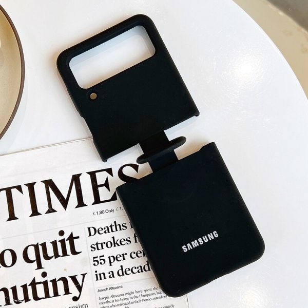 کاور سیلیکونی رینگ دار سامسونگ Galaxy Z Flip4 Silicone Cover with Ring فروشگاه اینترنتی گوگل کالا رنگ مشکی